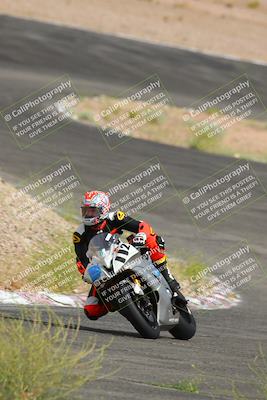 media/Jun-04-2022-WERA (Sat) [[b852bbbd55]]/Race 14 Senior Superbike Expert and Novice/